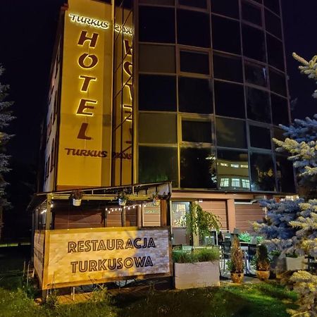 Hotel Turkus ยาโรสวาฟ ภายนอก รูปภาพ